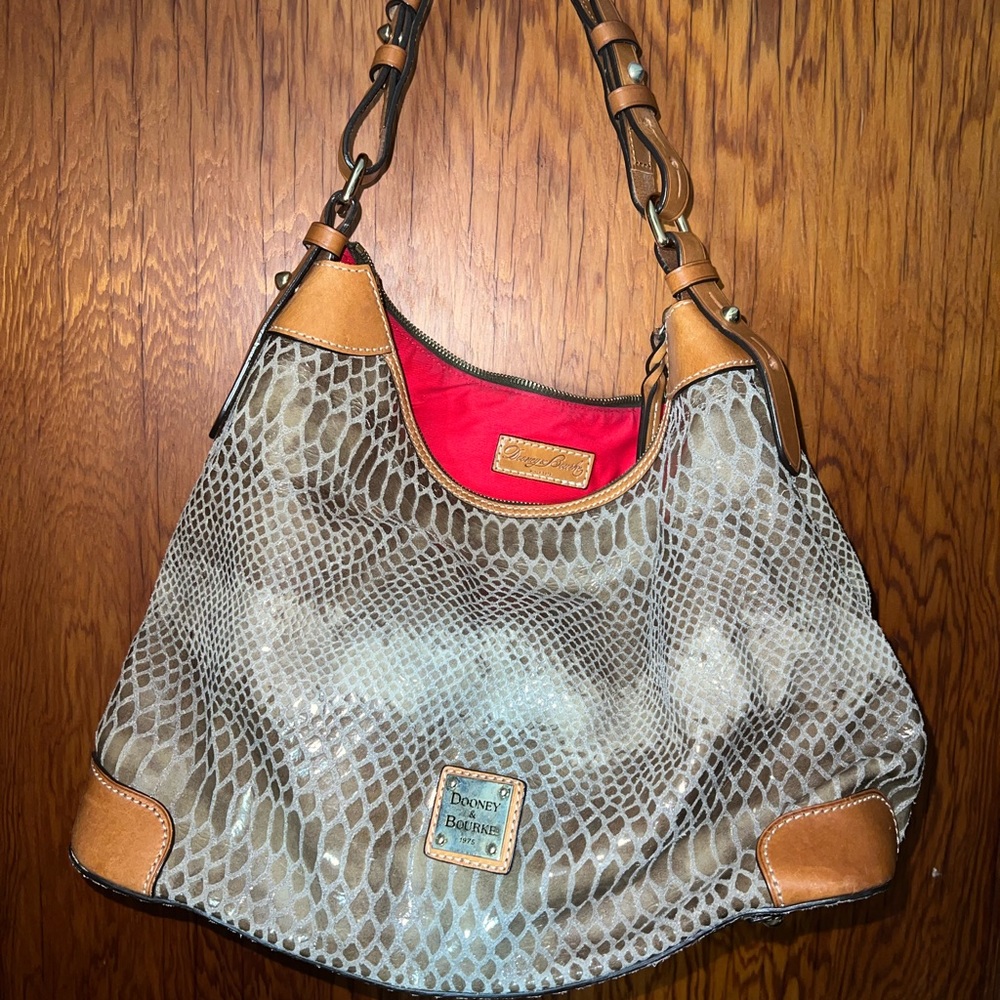 Dooney & Bourke Set